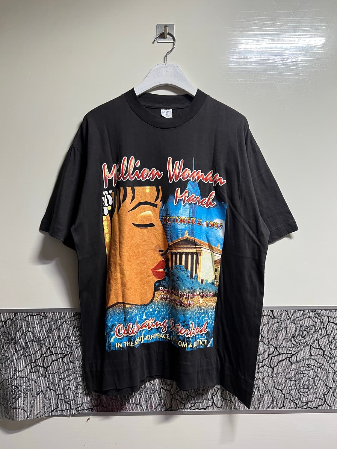 90’s Million Woman March Tee 상품이미지1