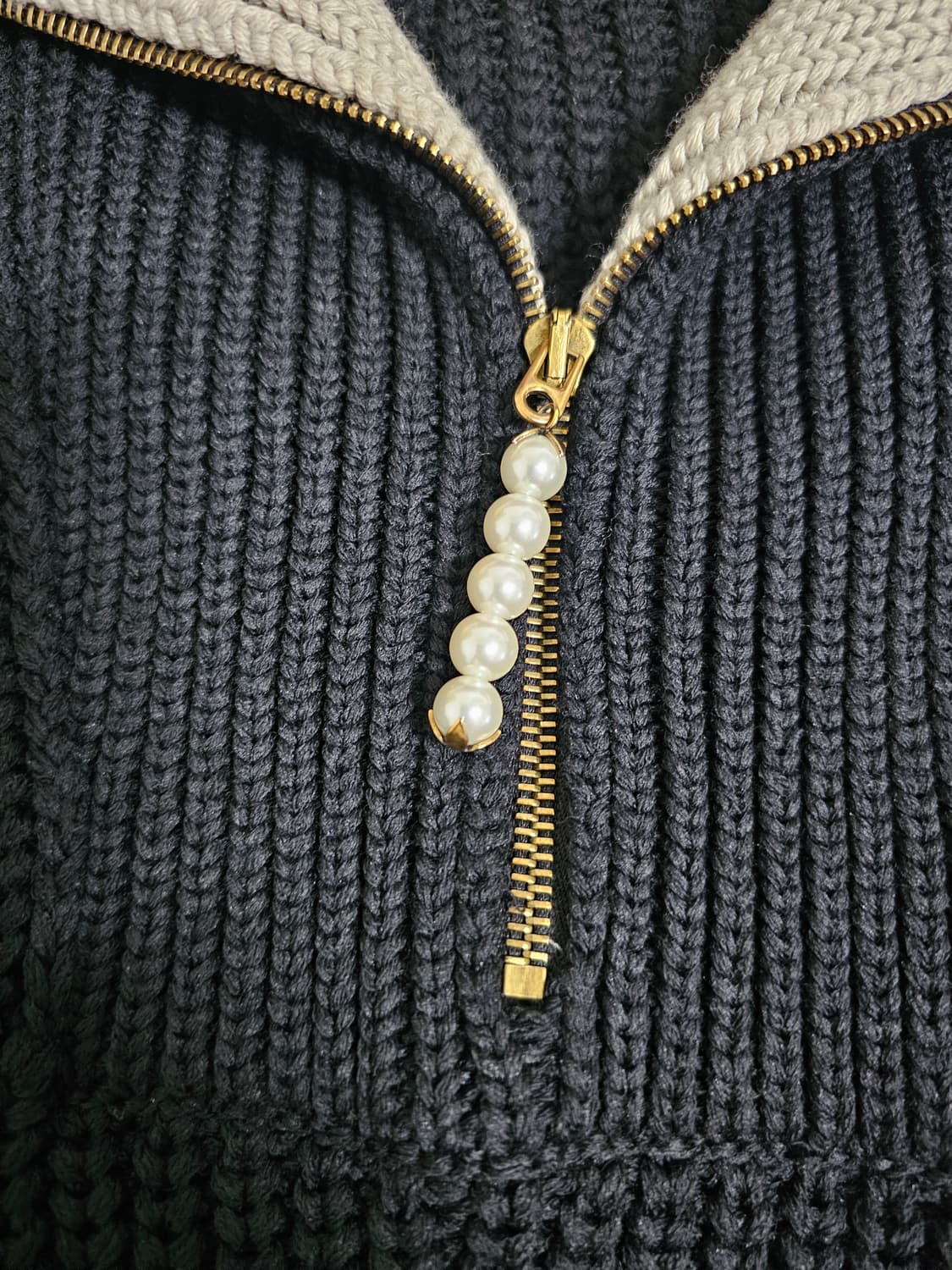 최신형25ss루이비통 하프니트 진주브리슬릿 루이비통니트자켓 상품이미지4