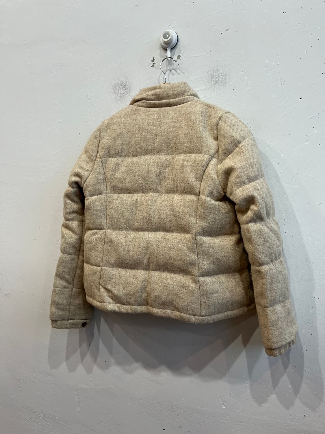 어스뮤직 JPN 헤리스트위드 울 다운 패딩  상품이미지5