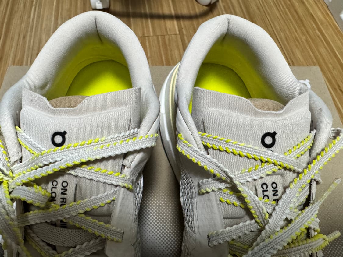 온러닝 클라우드프로 285 팝니다. 상품이미지5