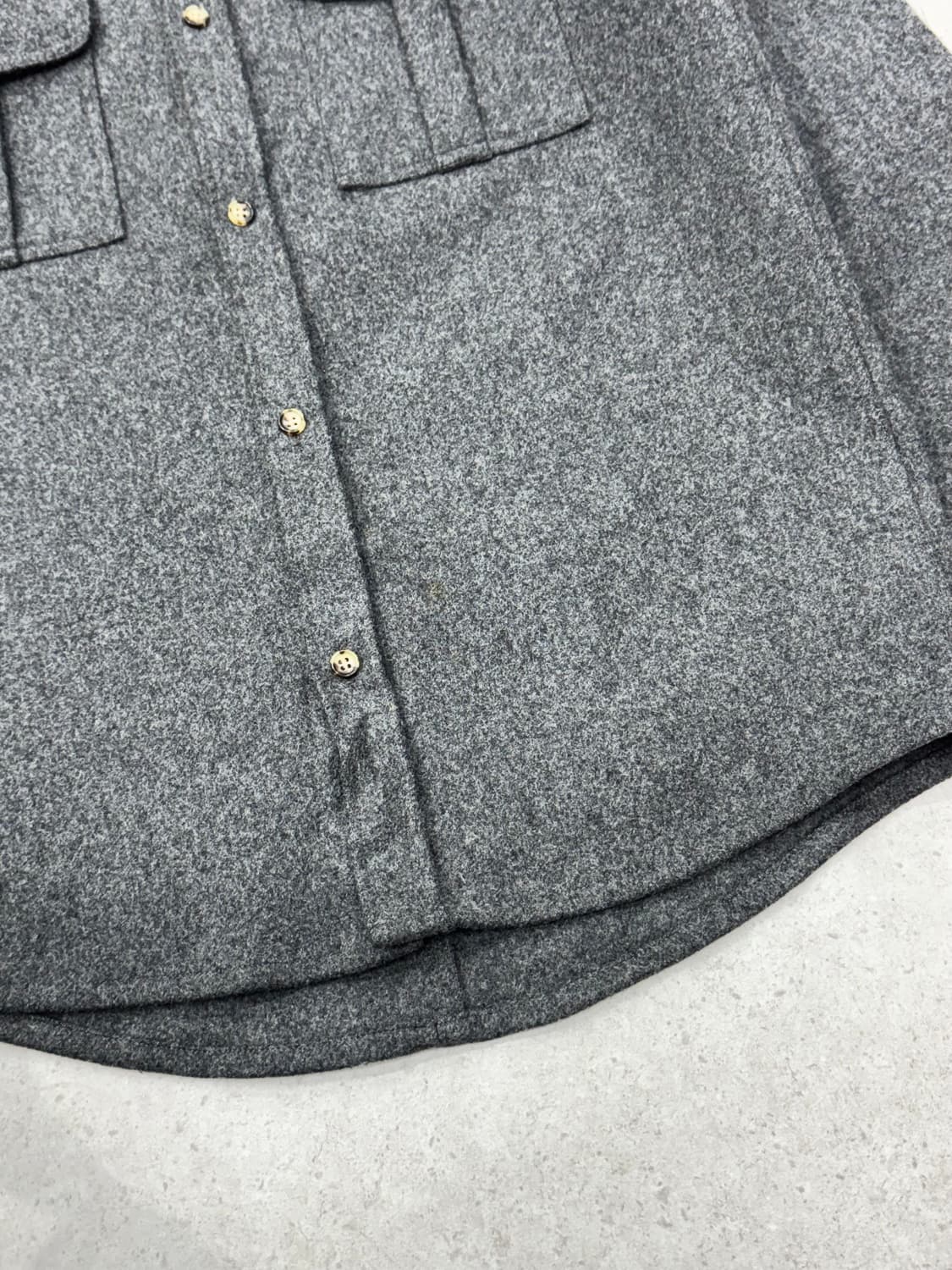 A.P.C 플랩포캣 울셔츠 상품이미지3