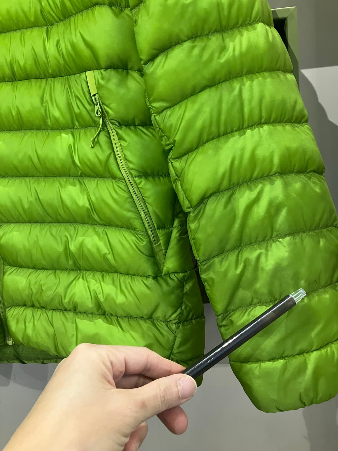 아크테릭스 세륨 후디 라지 상품이미지4