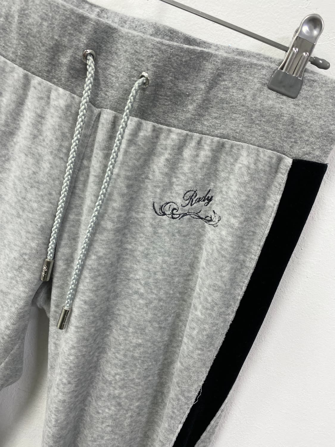 [RADY] 라디 갸루 벨벳 트레이닝 팬츠 상품이미지6