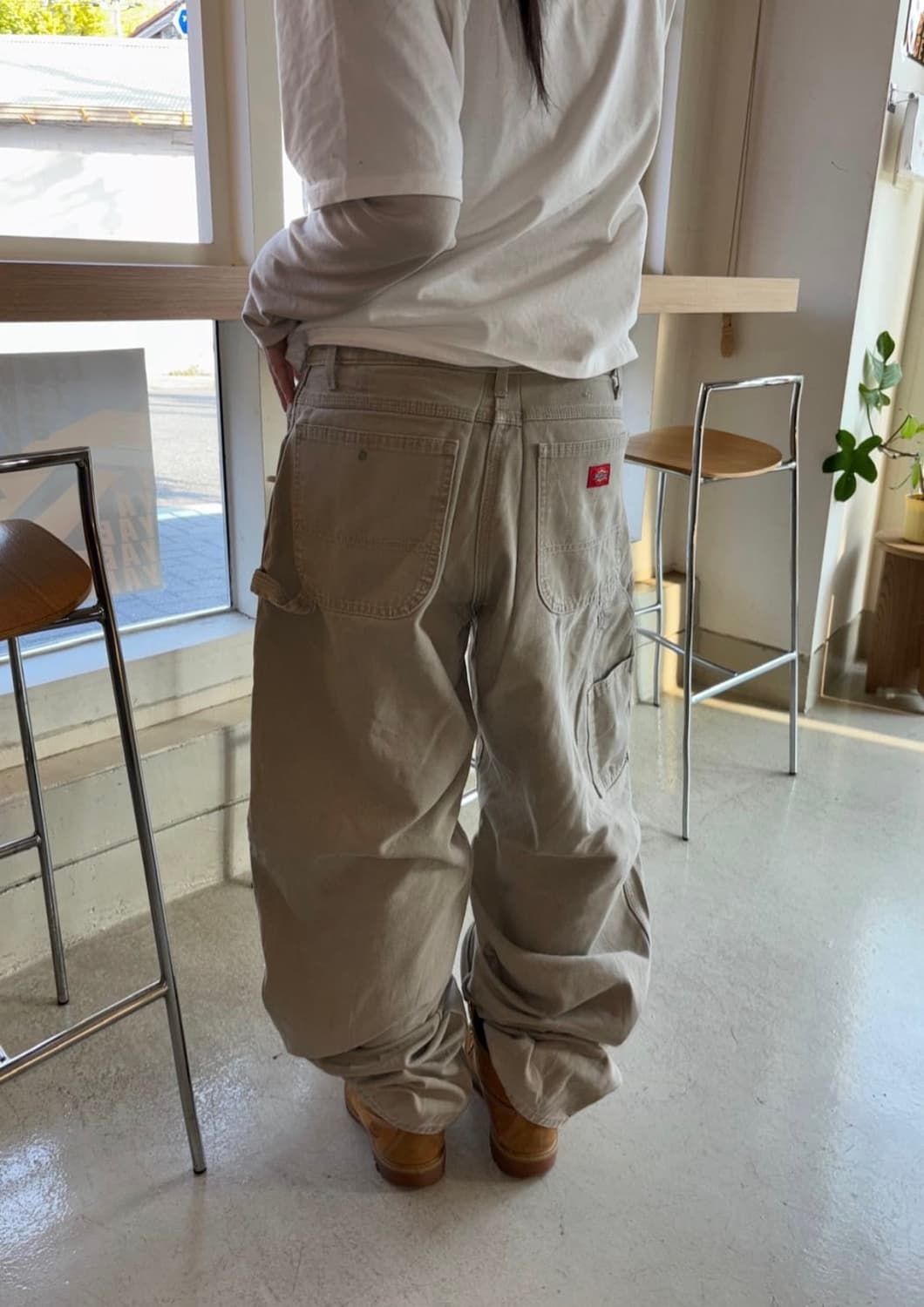 DICKIES 와이드 카펜터 팬츠 베이지 상품이미지2