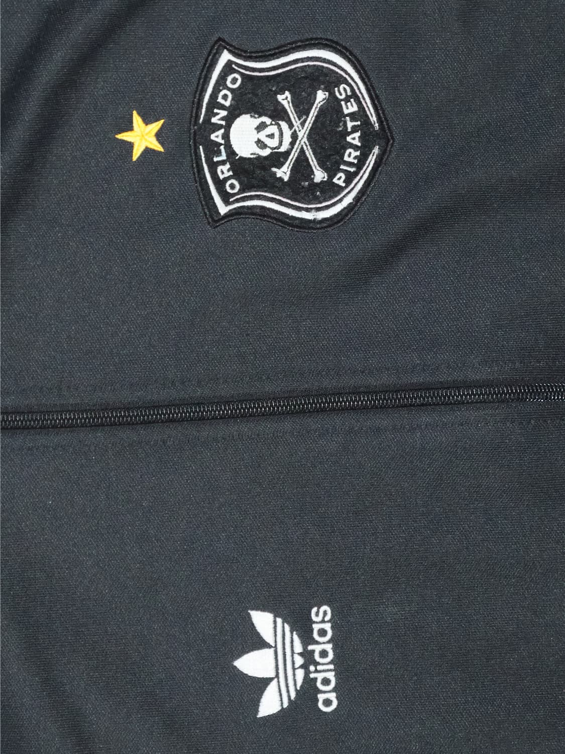 [정품]아디다스 오리지널스 × 올랜도 파이리츠 트랙탑 블랙 상품이미지3
