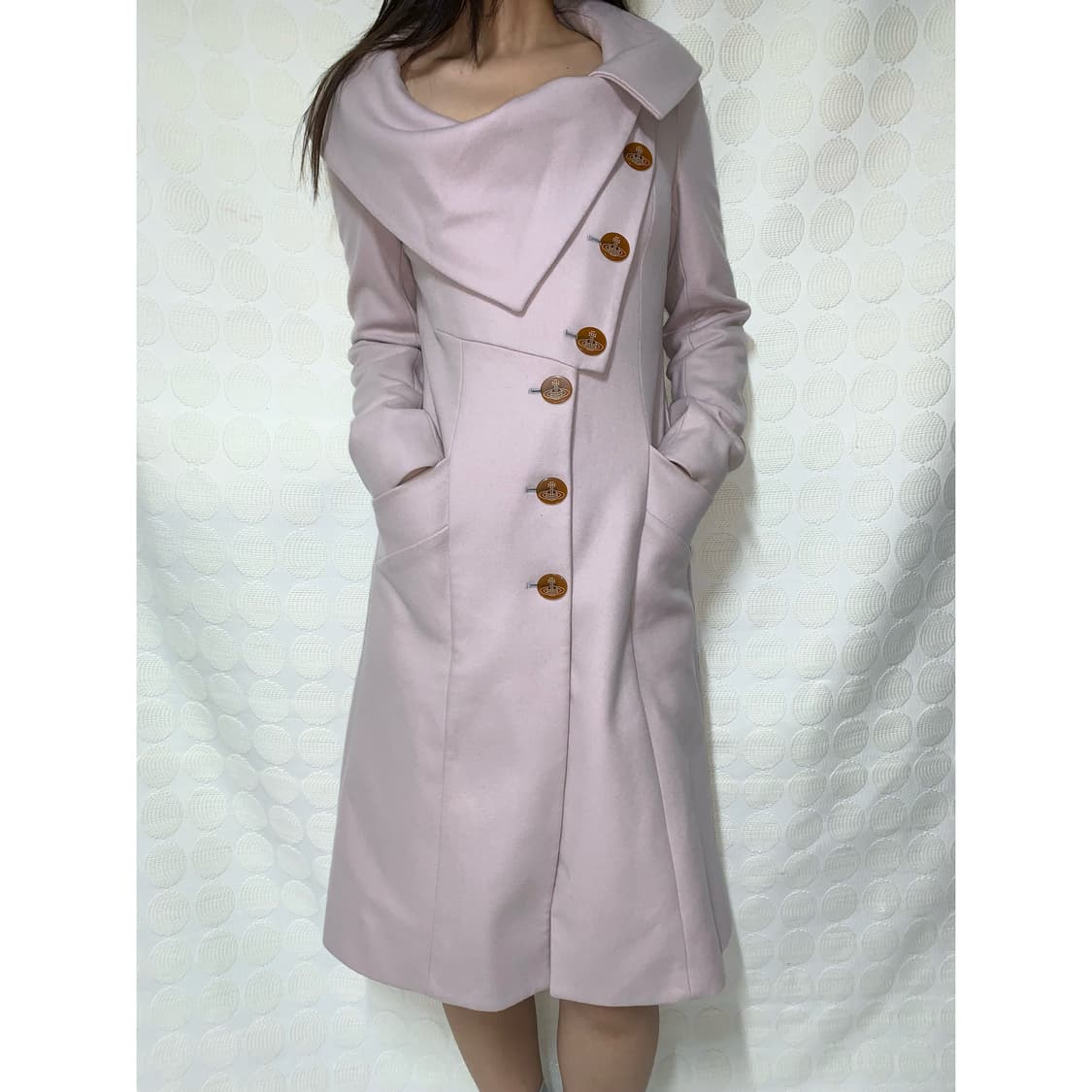 vivienne westwood 울 드레이프 카라 롱코트 상품이미지1