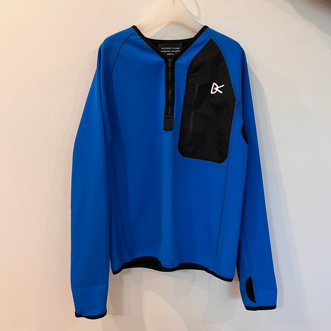 디스트릭트비전 하프짚업 s 상품이미지1