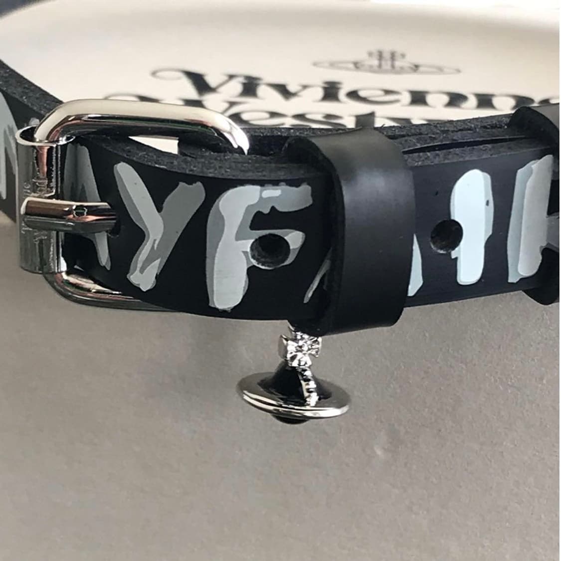 비비안웨스트우드 아카이브 펑크 레터링 orb 레더 초커 목걸이(새상품) 상품이미지4