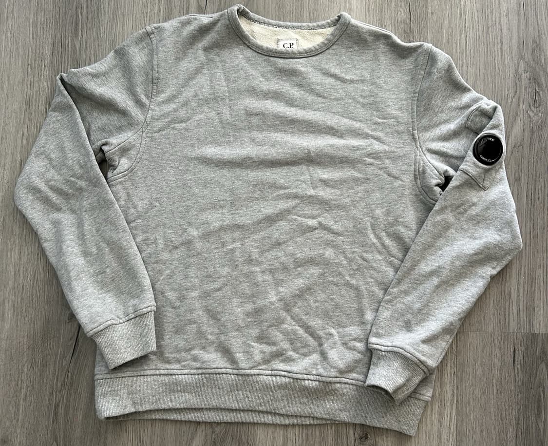 CP컴퍼니 맨투맨 상품이미지1