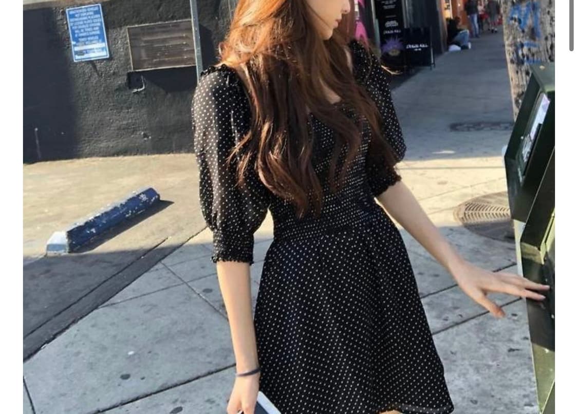 리포메이션 엘르 원피스 구해요✔️ 상품이미지1