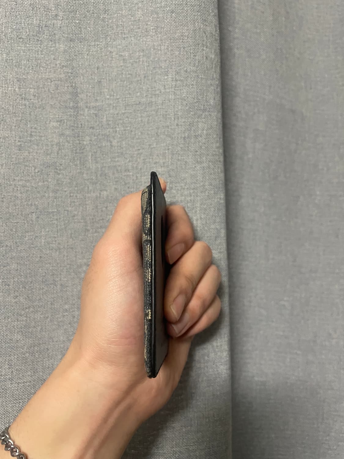 디올 오블리크 맥세이프 카드지갑 상품이미지4