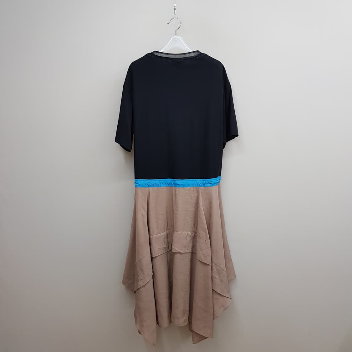 한섬 시스템 배색 스트링 언발란스 믹스드 원피스 S사이즈 상품이미지6