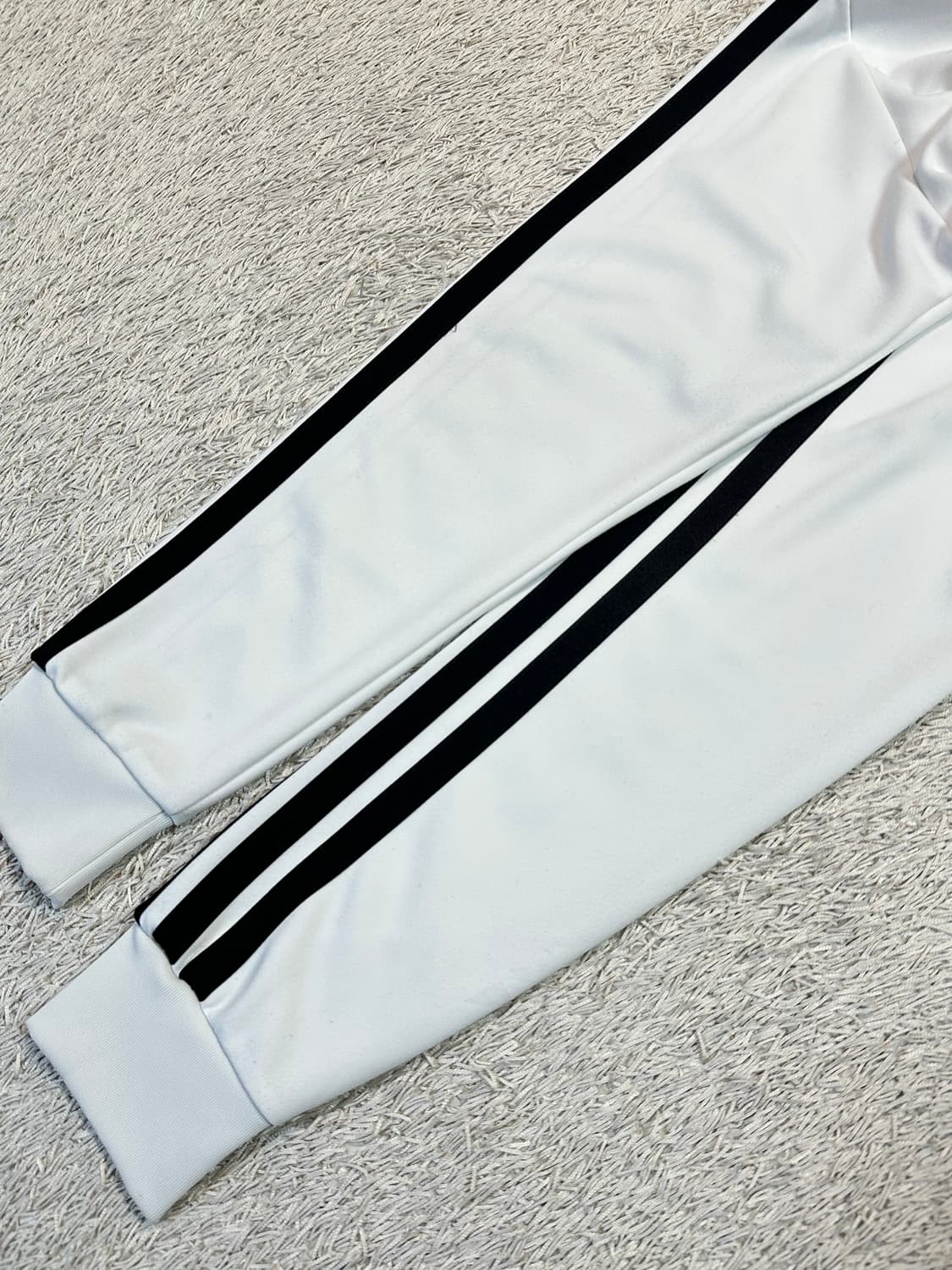 아디다스 ADIDAS 삼각로고 트랙탑 져지 화이트 상품이미지5