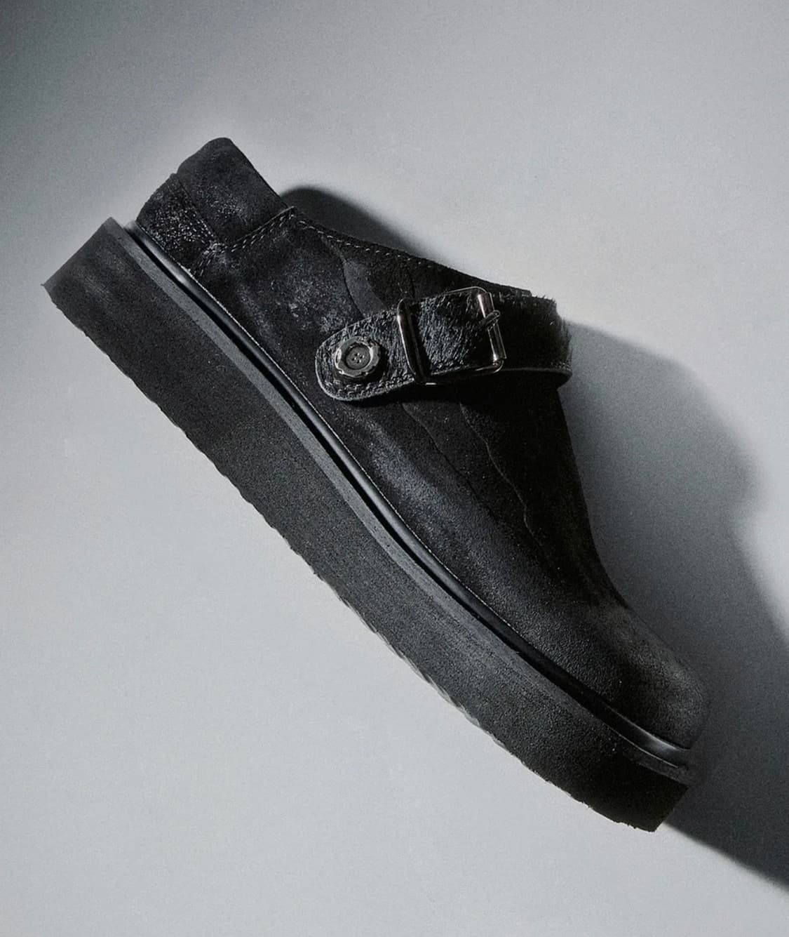 로맨틱무브x후디진호 하드보일드 슬라이드 뮬 블랙 280사이즈 상품이미지1