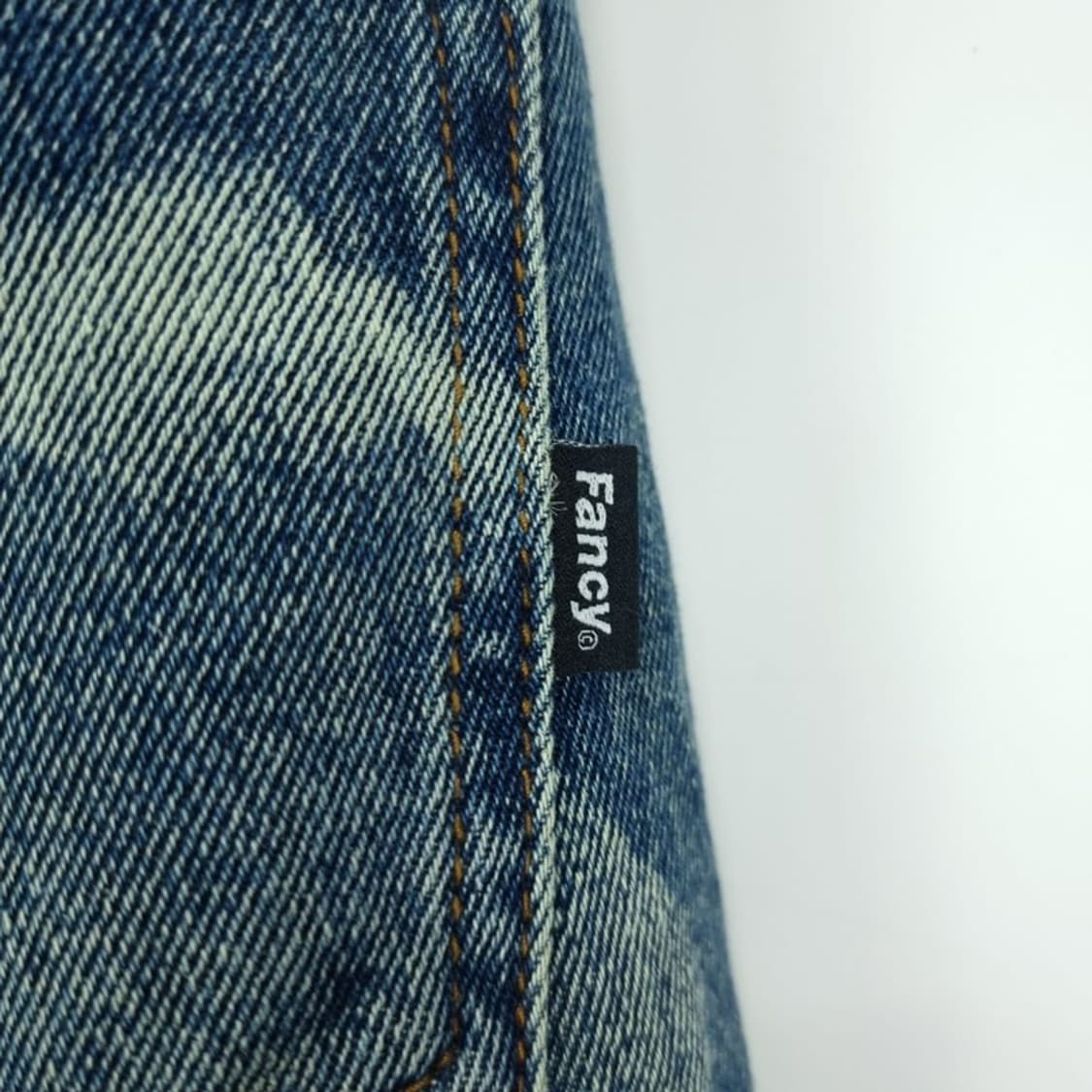 [팬시클럽] 벨티드 그래픽 부츠컷 데님 팬츠 청바지 M19691 상품이미지6