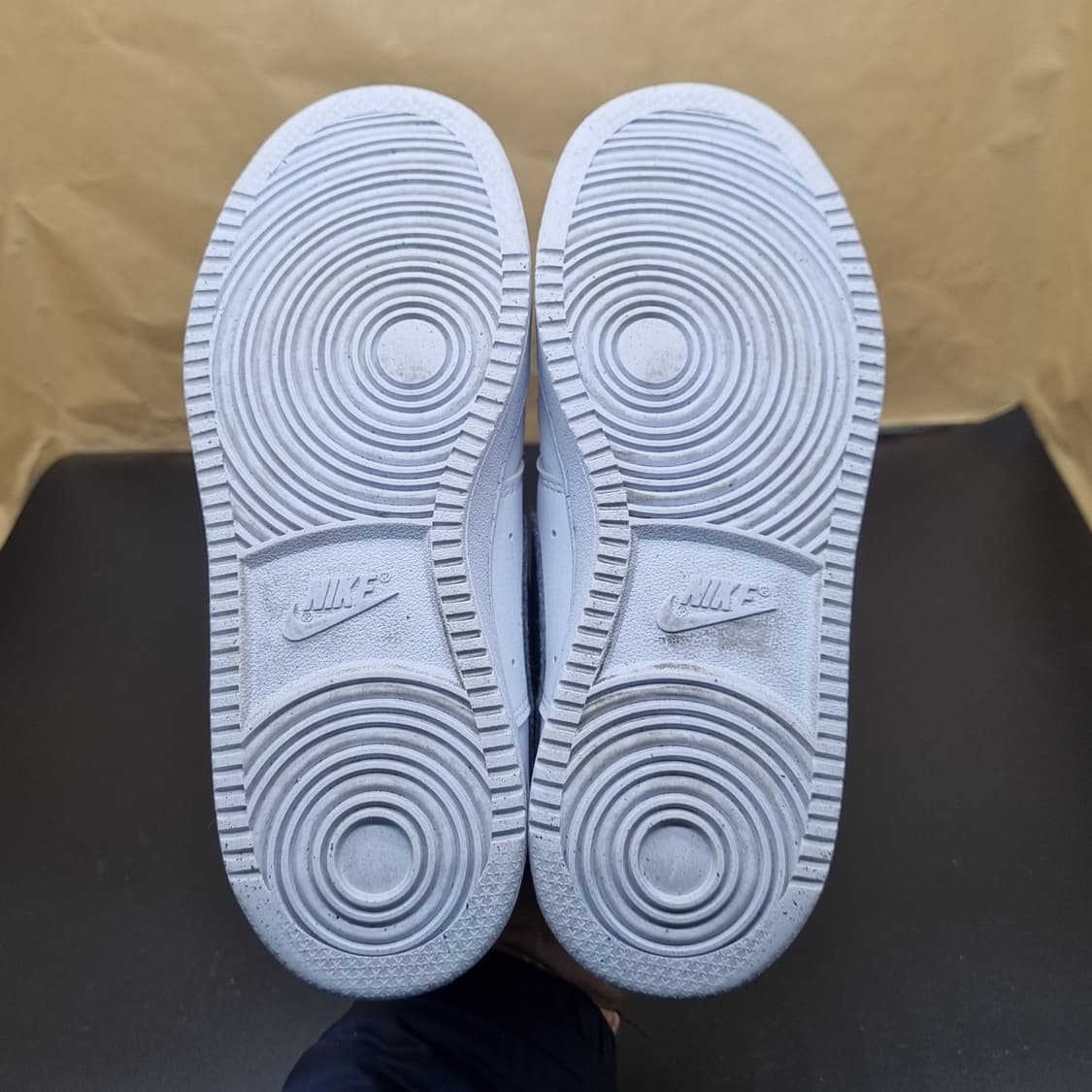 나이키 포트비전 로우 운동화225 상품이미지3