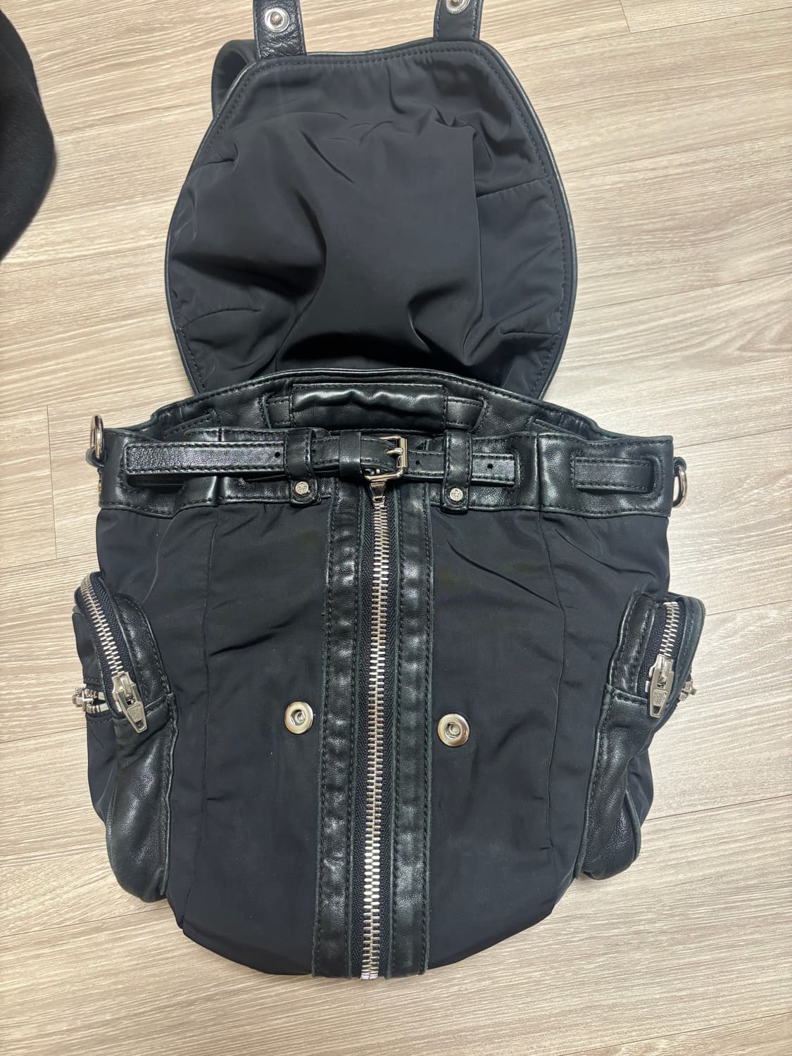 알렉산더왕 마르티 나일론 백팩 상품이미지3