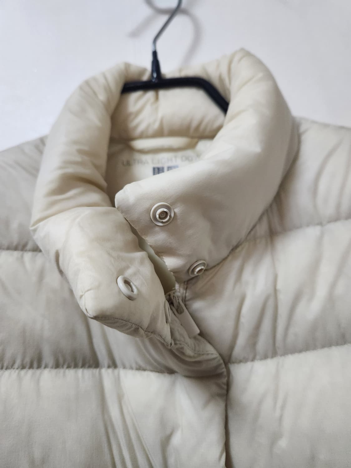 유니클로 울트라라이트 경량패딩 S 상품이미지4