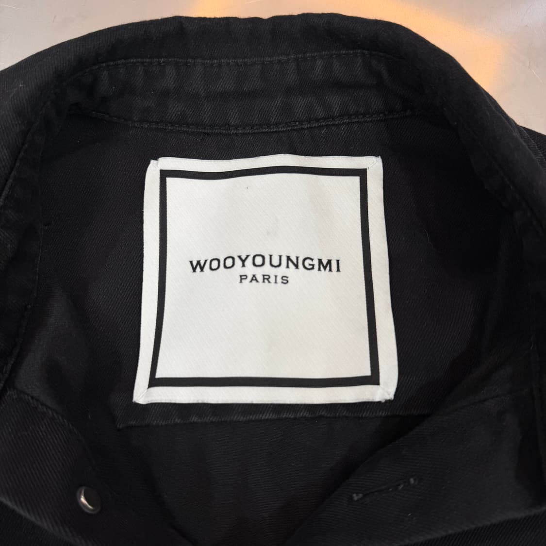 [리오브] 우영미 백로고 데님 셔츠 상품이미지4