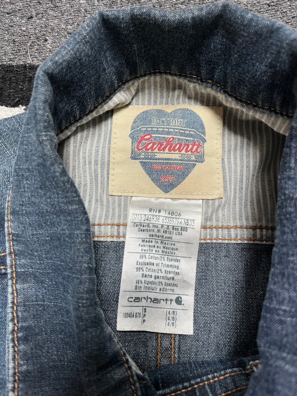 Carhartt heart button detroit denim jack 상품이미지3