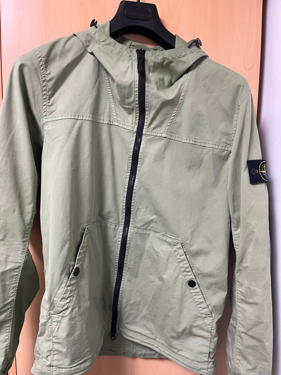 25ss 스톤아일랜드 바람막이 상품이미지1