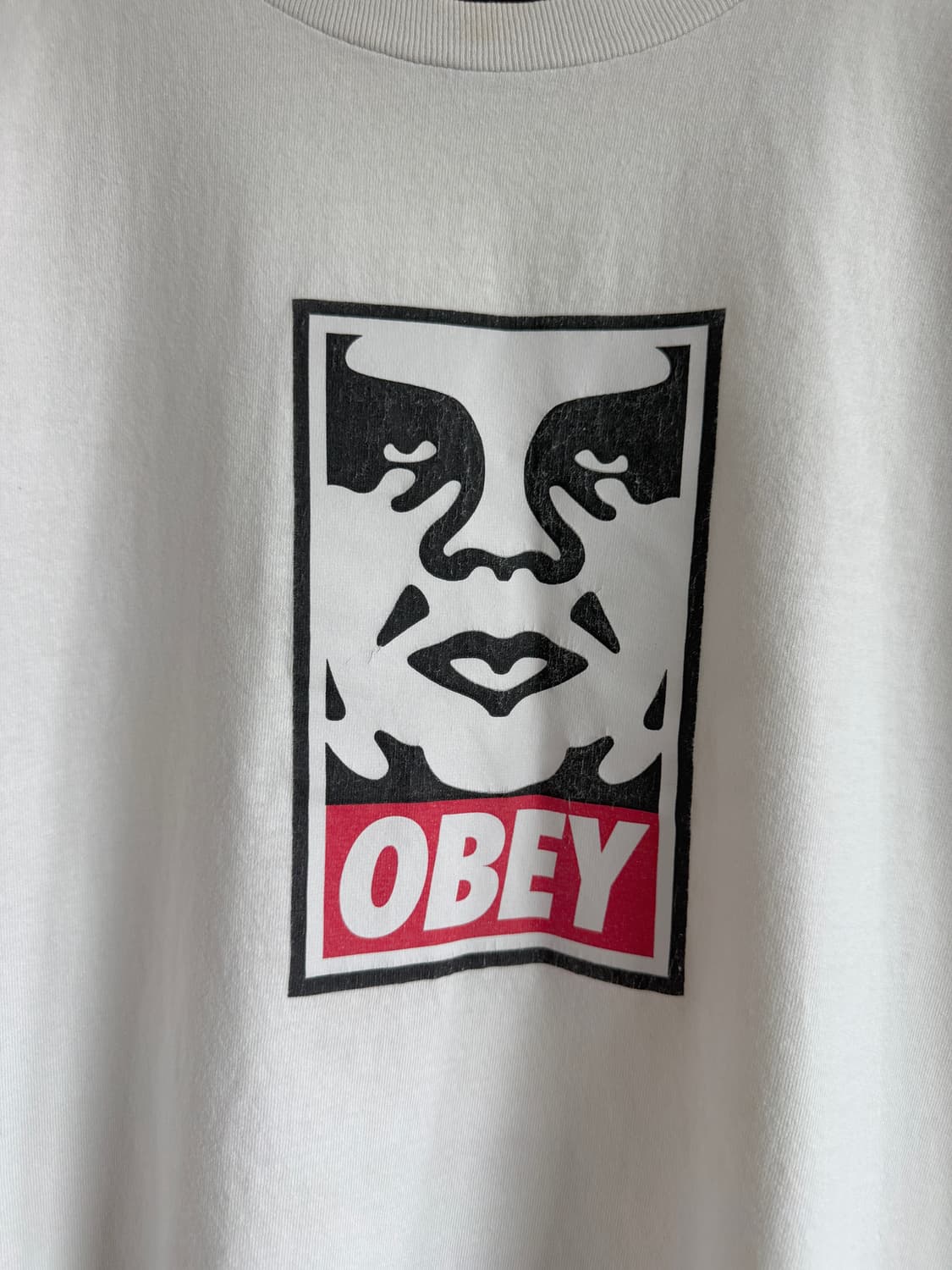 오베이(OBEY) 반팔 티셔츠(사용감 확인) 상품이미지3