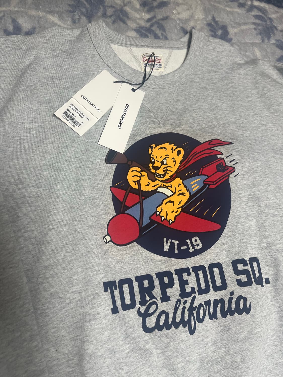 아웃스탠딩 3%멜란지 그레이 맨투맨 스웨트셔츠 상품이미지2