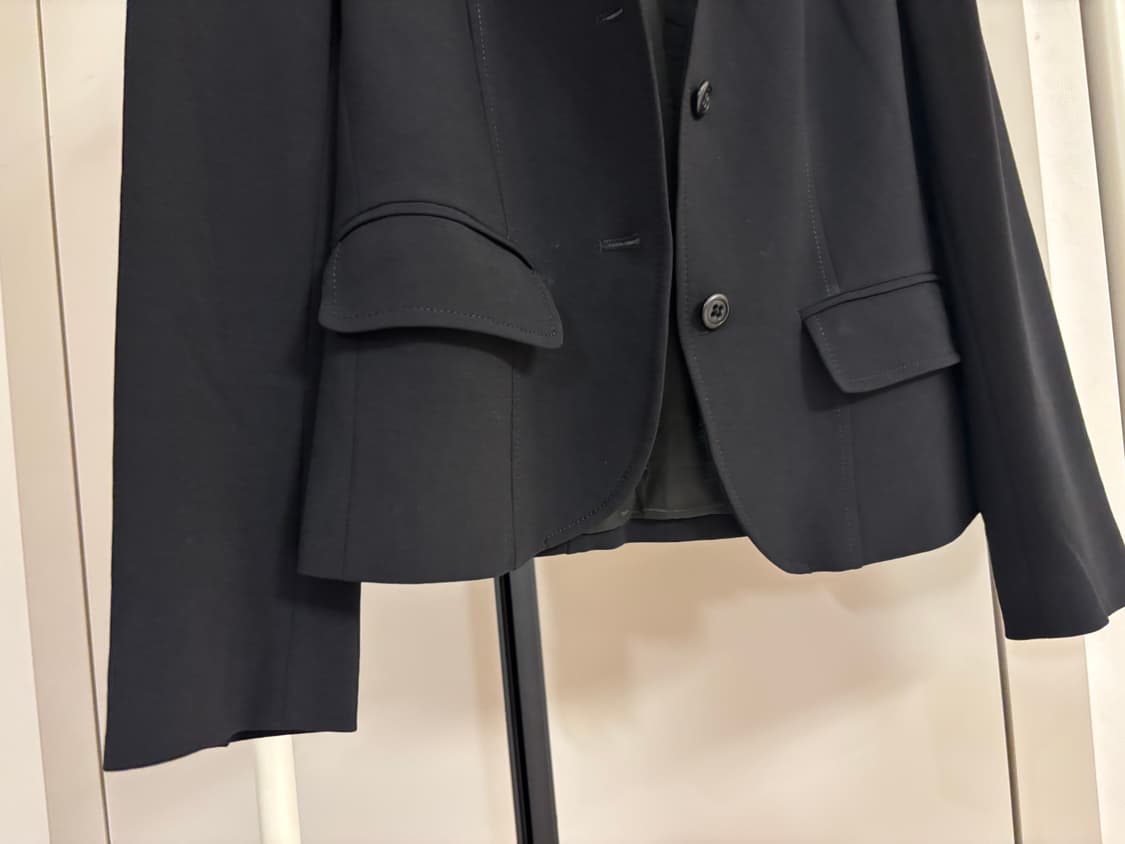 막스마라 위켄드 블랙자켓 상품이미지4