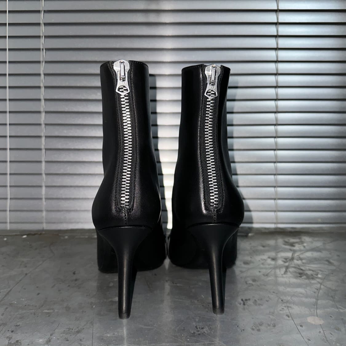 R13 가죽 사이드 힐 하네스 부츠 새상품 상품이미지5