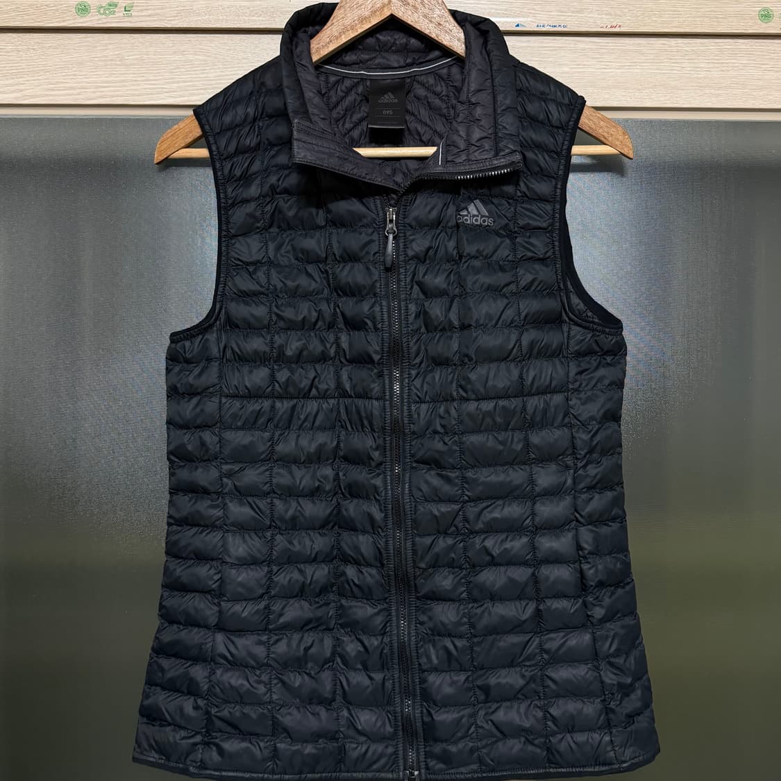 아디다스 조끼 경량 패딩 상품이미지1