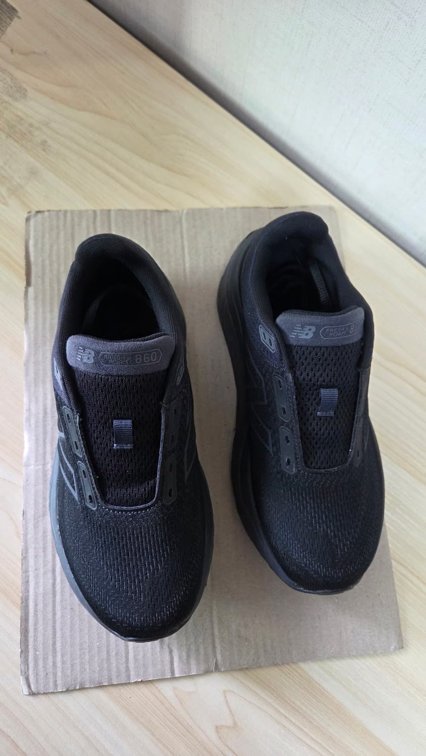 뉴발란스 Fresh Foam 860 블랙 운동화 상품이미지2