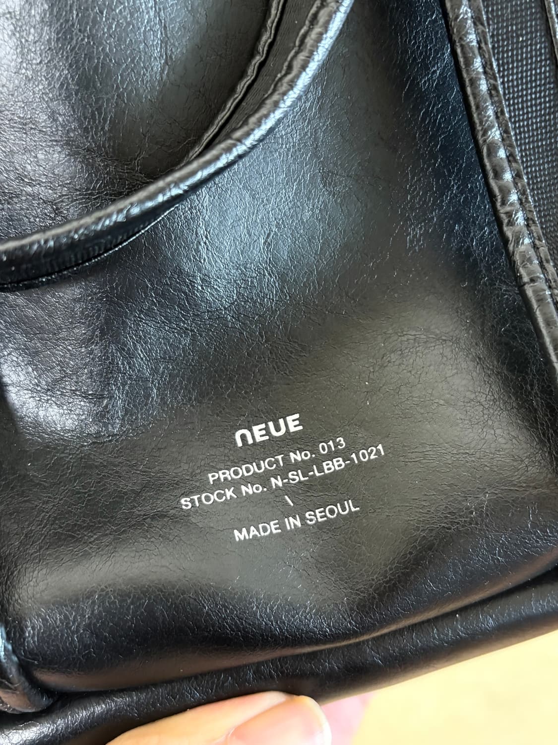 NEUE 노이에 보스턴백 레더 블랙 미디움 상품이미지4