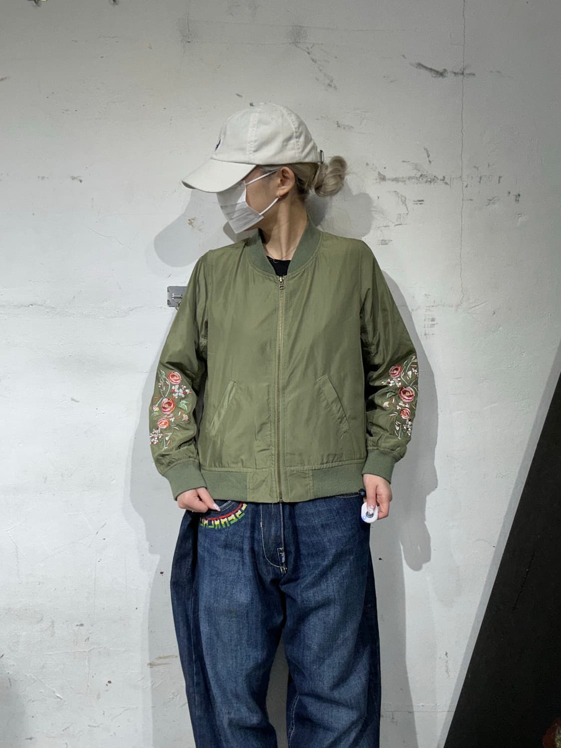 일본 빈티지 카키 꽃 자수 스카잔 마원 항공 잠바  상품이미지2