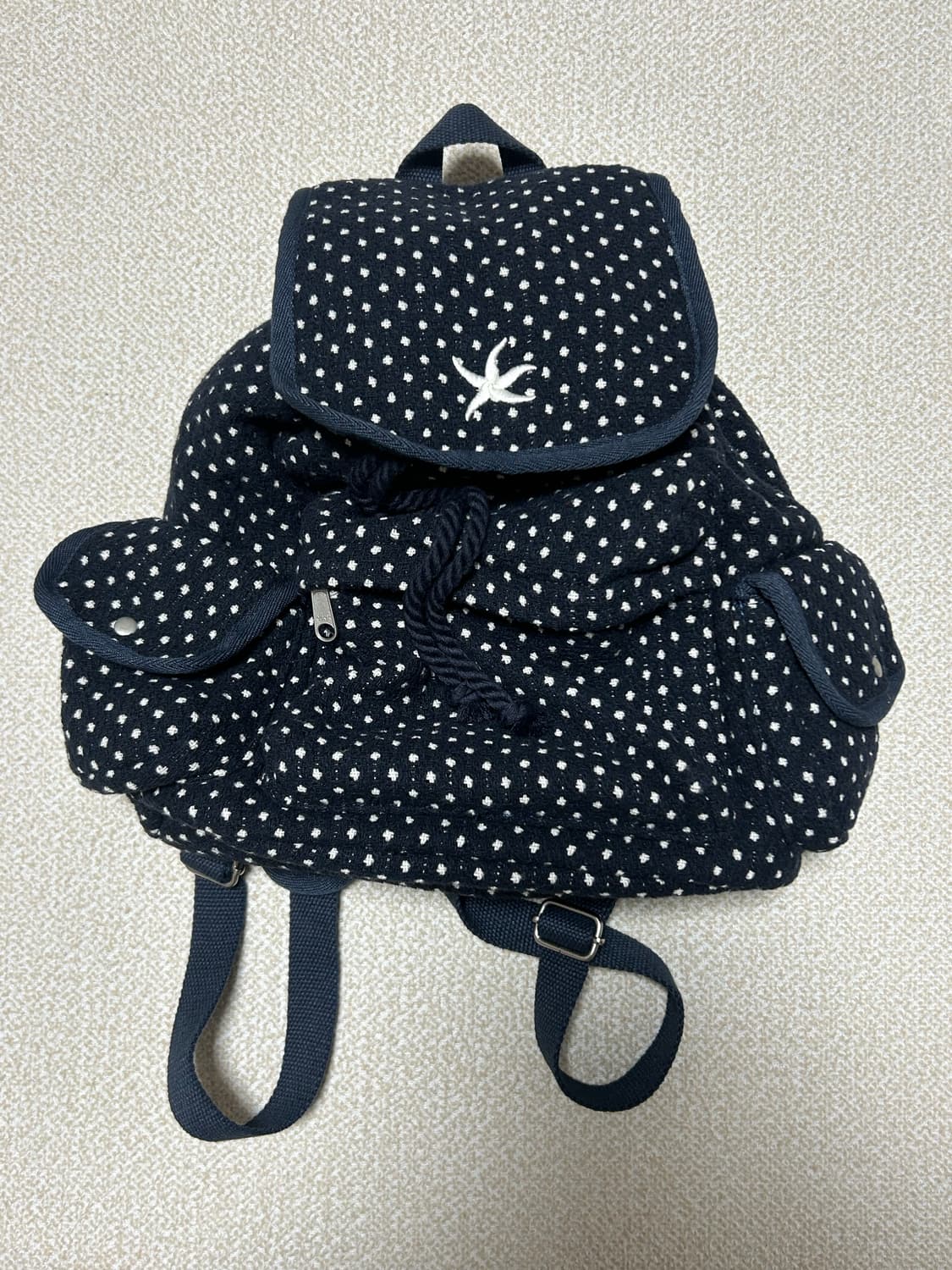 더콜디스트모먼트 백팩 TCM starfish dot backpack 상품이미지1