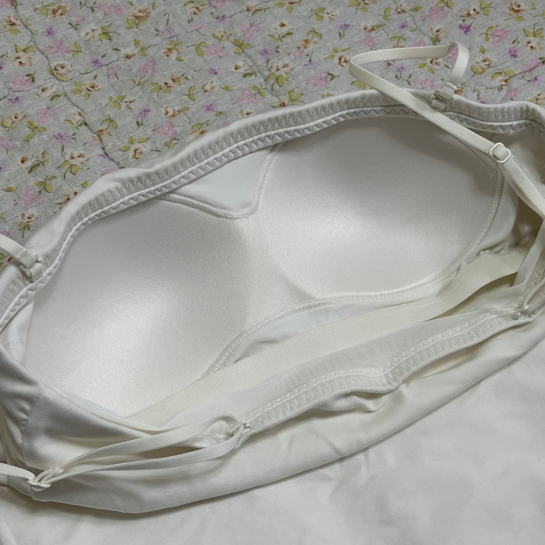 유니클로 에어리즘 코튼 브라 튜브탑 (새상품) 상품이미지3