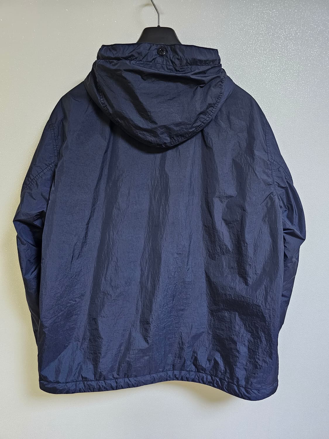 스톤아일랜드 크링클랩스 R-NY 윈드 레지스턴트 안티 드롭 후드 자켓 상품이미지2