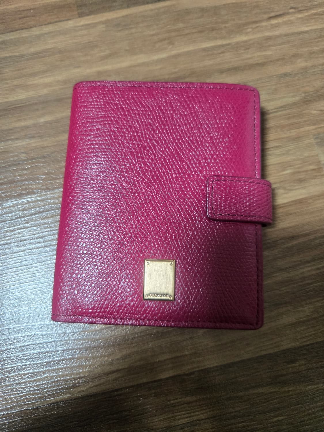 쿠론 핫핑크색 반지갑 [정품 미사용 새상품] 상품이미지1