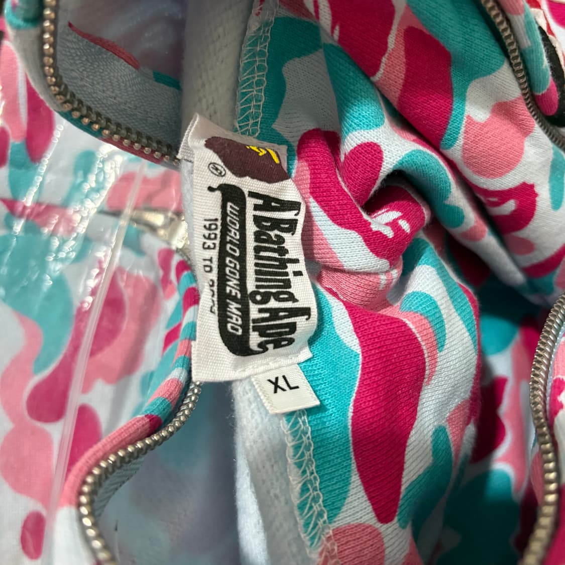 베이프 샤크 후드 풀 집업 상품이미지2