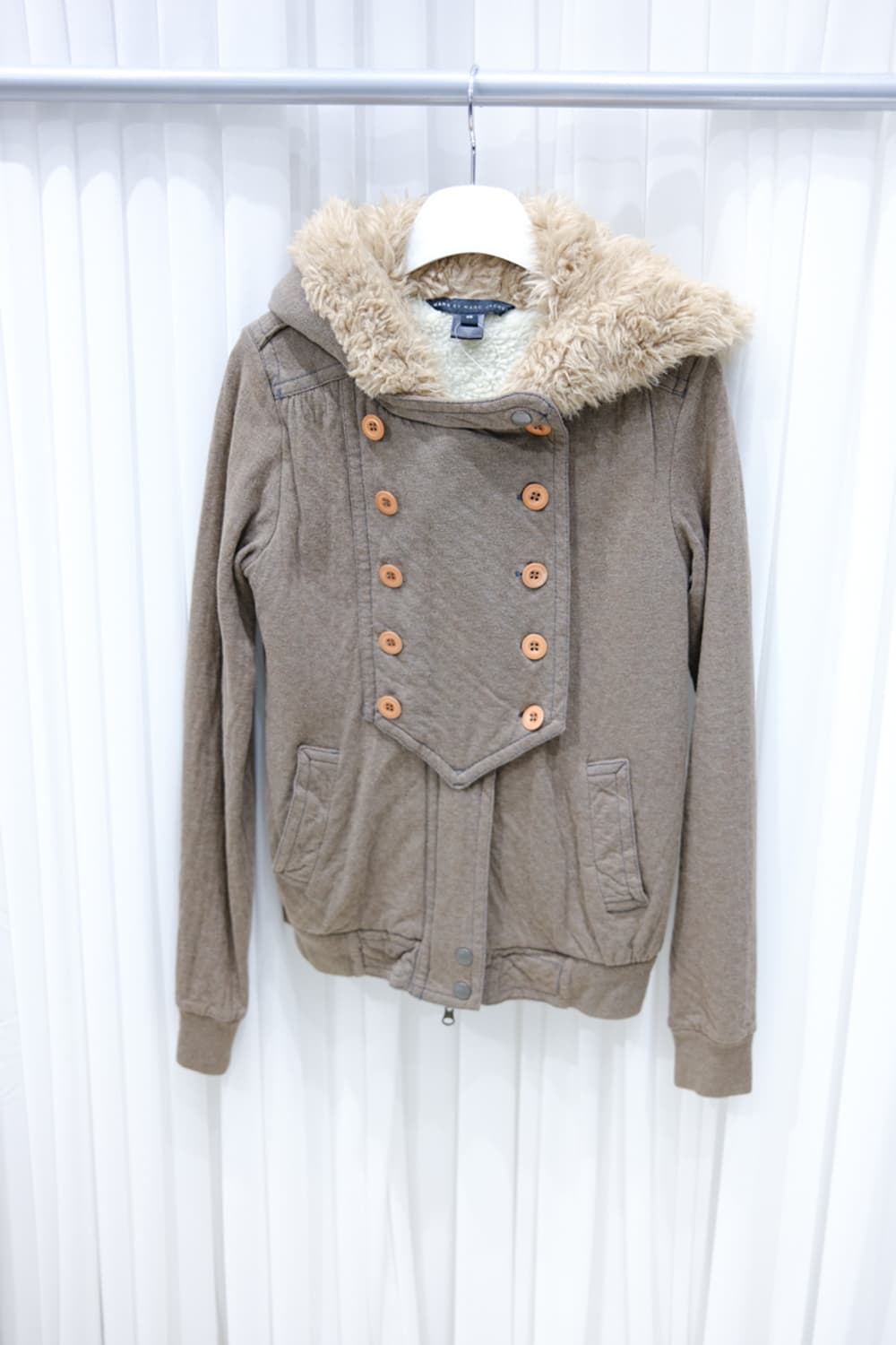 Marc by Marc Jacobs 상품이미지1