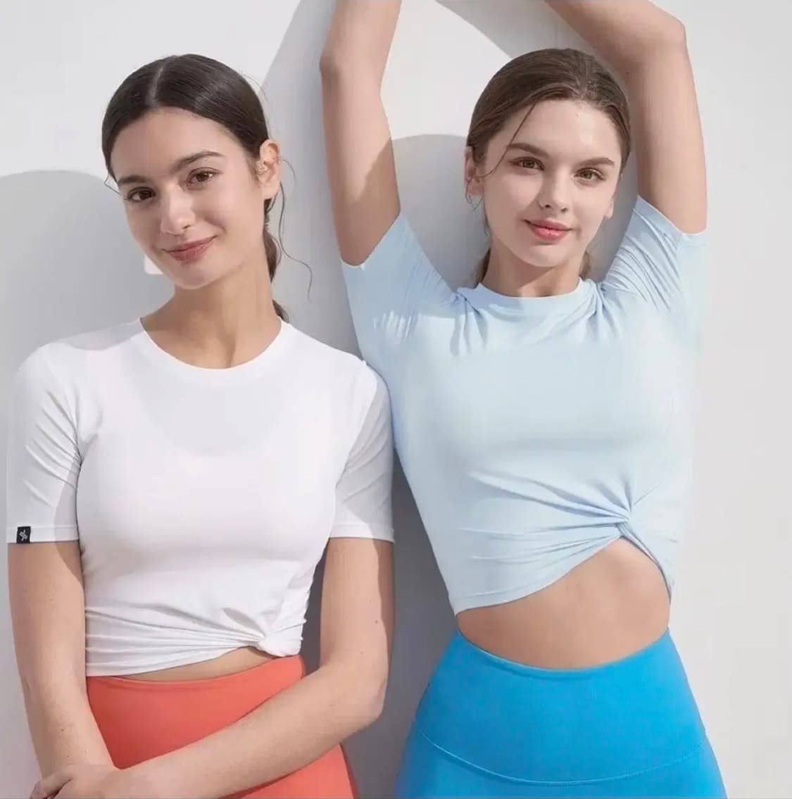 젝시믹스 트위스트 크롭 숏슬리브 s 새것수준 상품이미지1