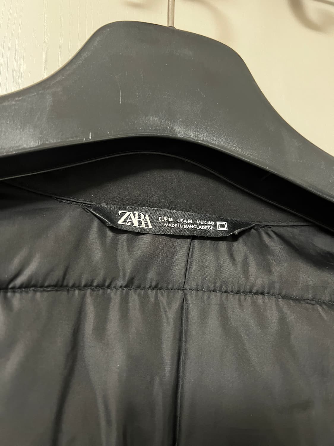 자라 남성 경량 패딩 재킷 블랙 M 상품이미지4