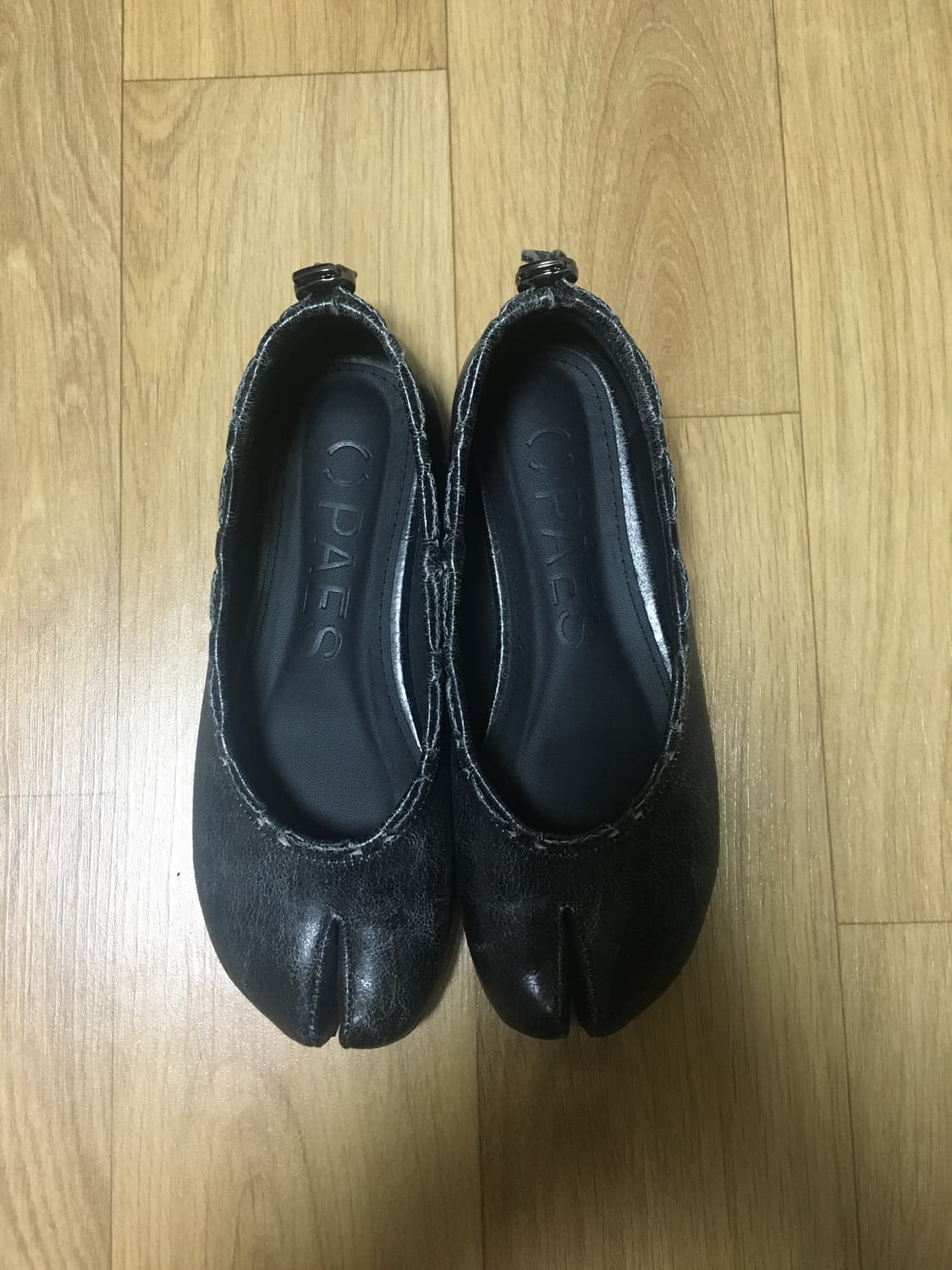 페이즈 레더 스트링 플랫 타비 (빈티지 블랙) 상품이미지3