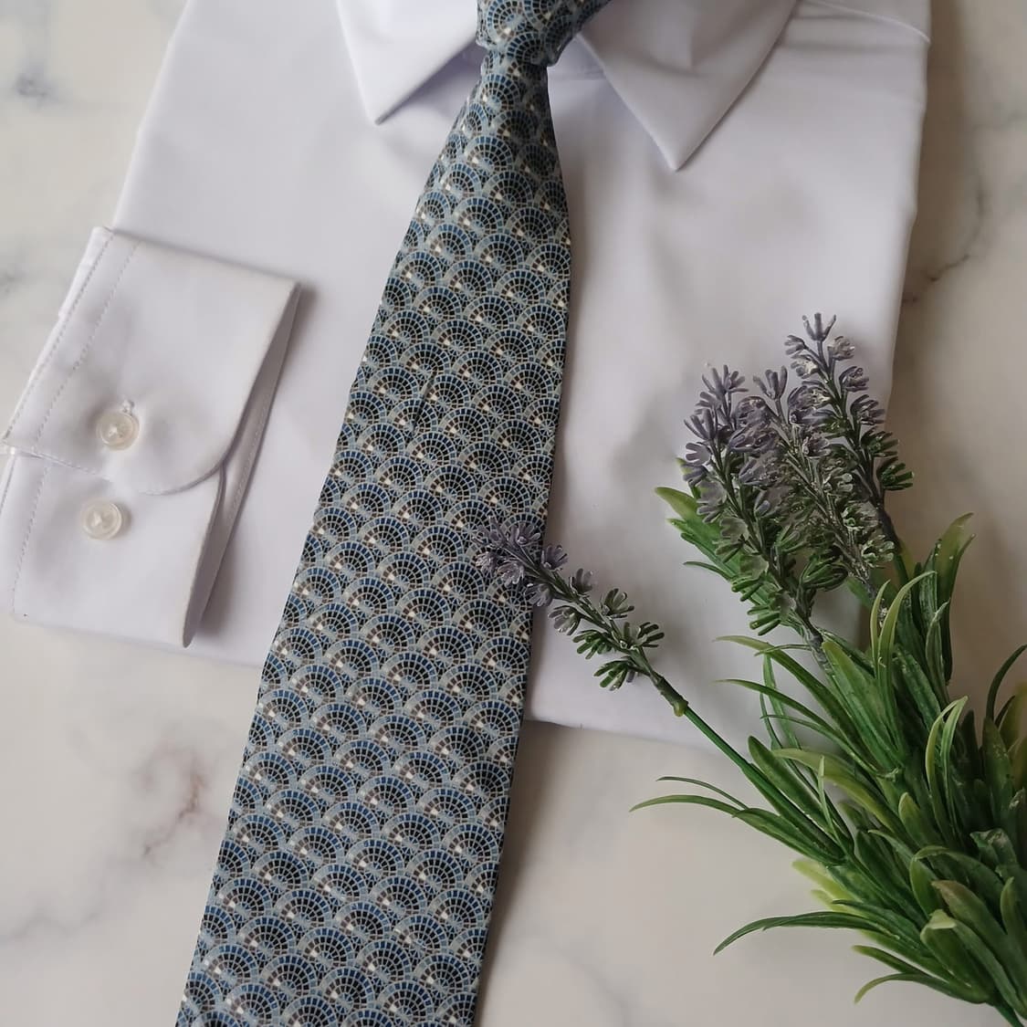 랑방 실크 블루 아르데코 패턴 넥타이 9.3cm A+등급 A19520
 상품이미지7
