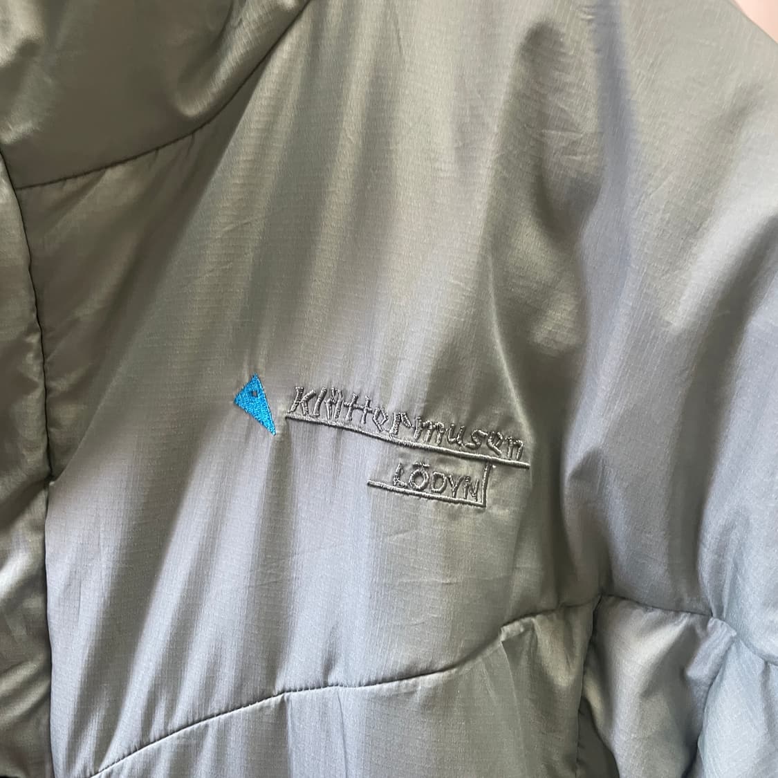 [M] 클라터뮤젠 로딘 프리마로프트 실버 퓨어 후디 자켓 상품이미지4