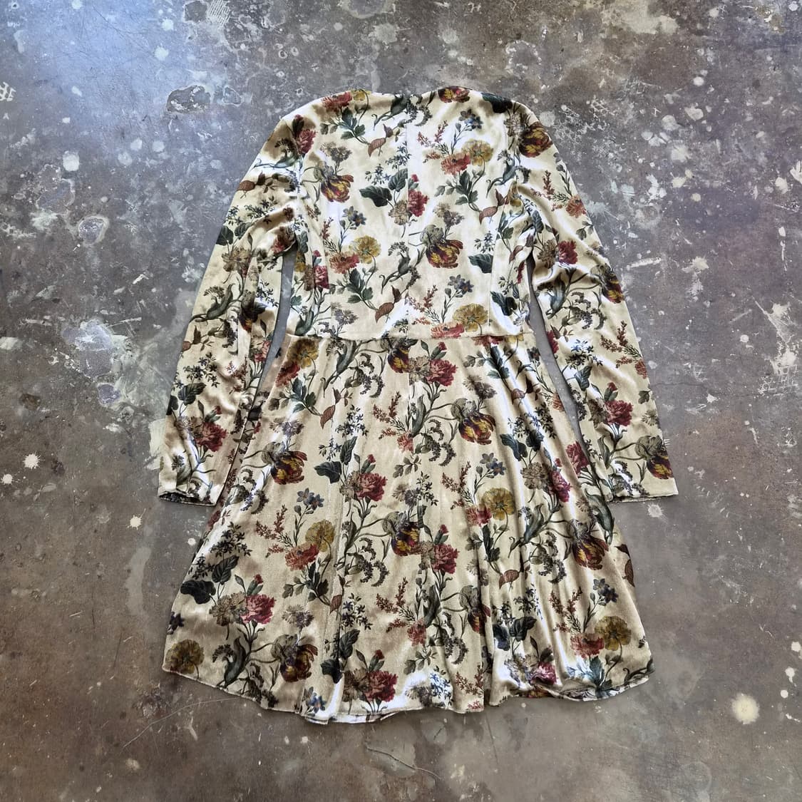 M) ZARA 자라 플라워 패턴 벨로아 원피스 벨벳 원피스 상품이미지4