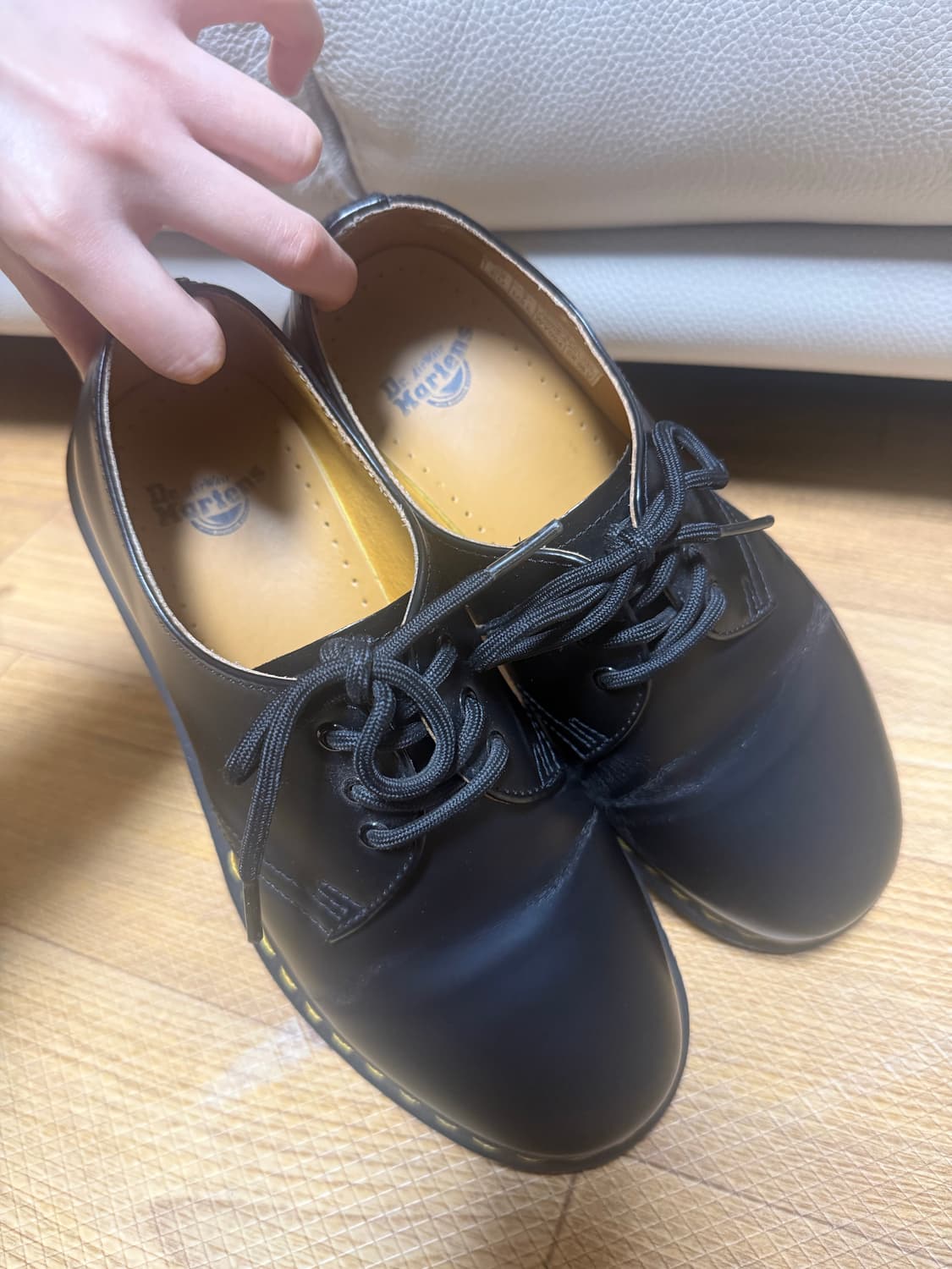 닥터마틴 1461 스무스 240 상품이미지1