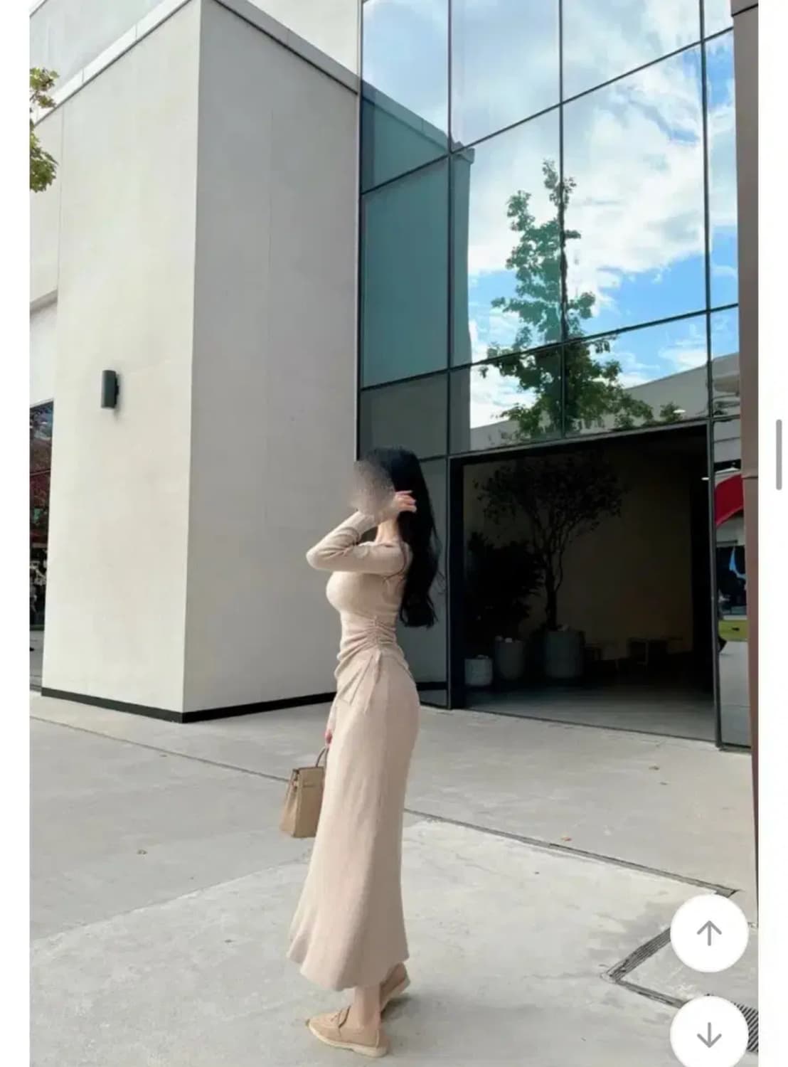 백화점 퀄) 에이블리 셔링 니트+롱스커트 세트 상품이미지3