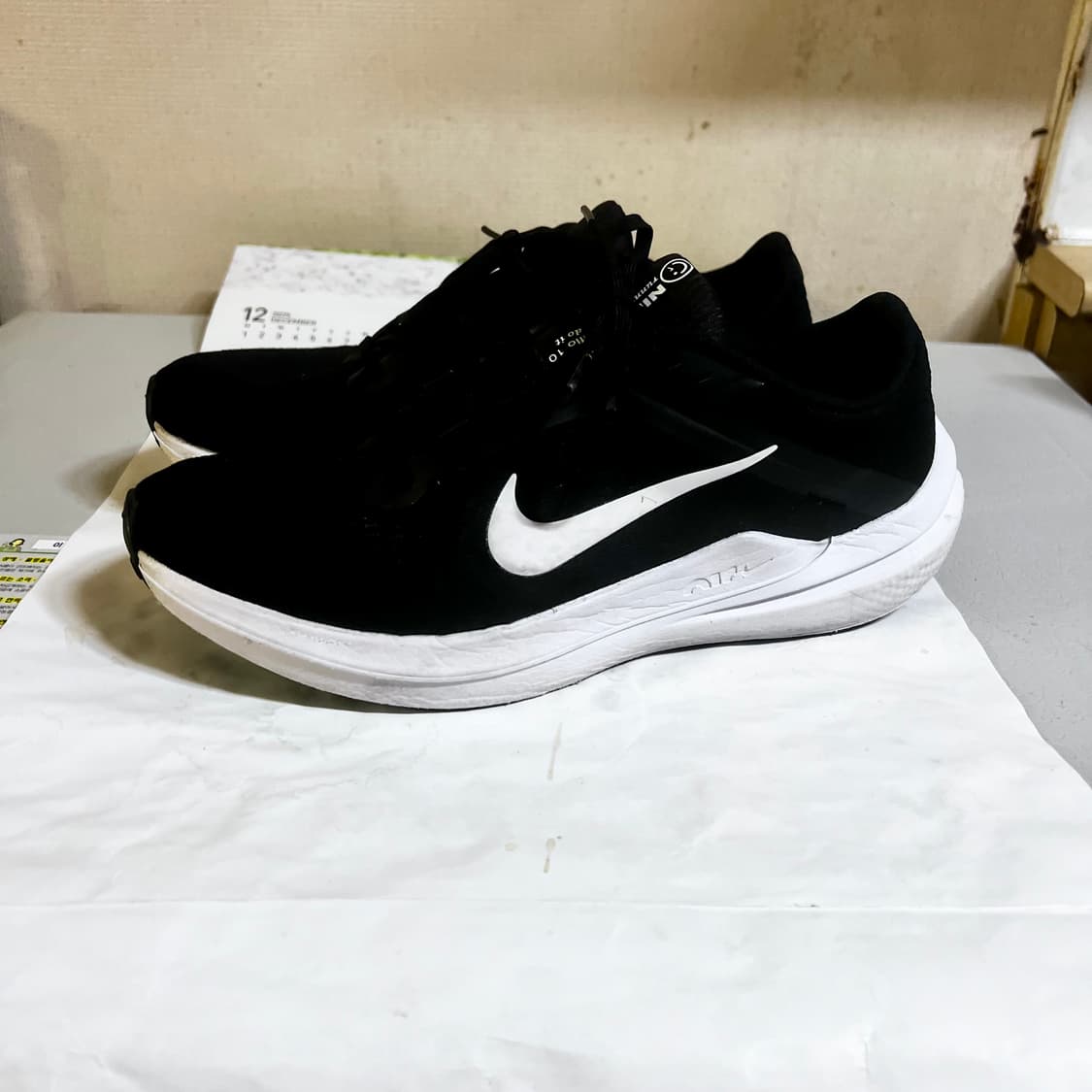 [270] 나이키 에어 윈플로 10 블랙 상품이미지1