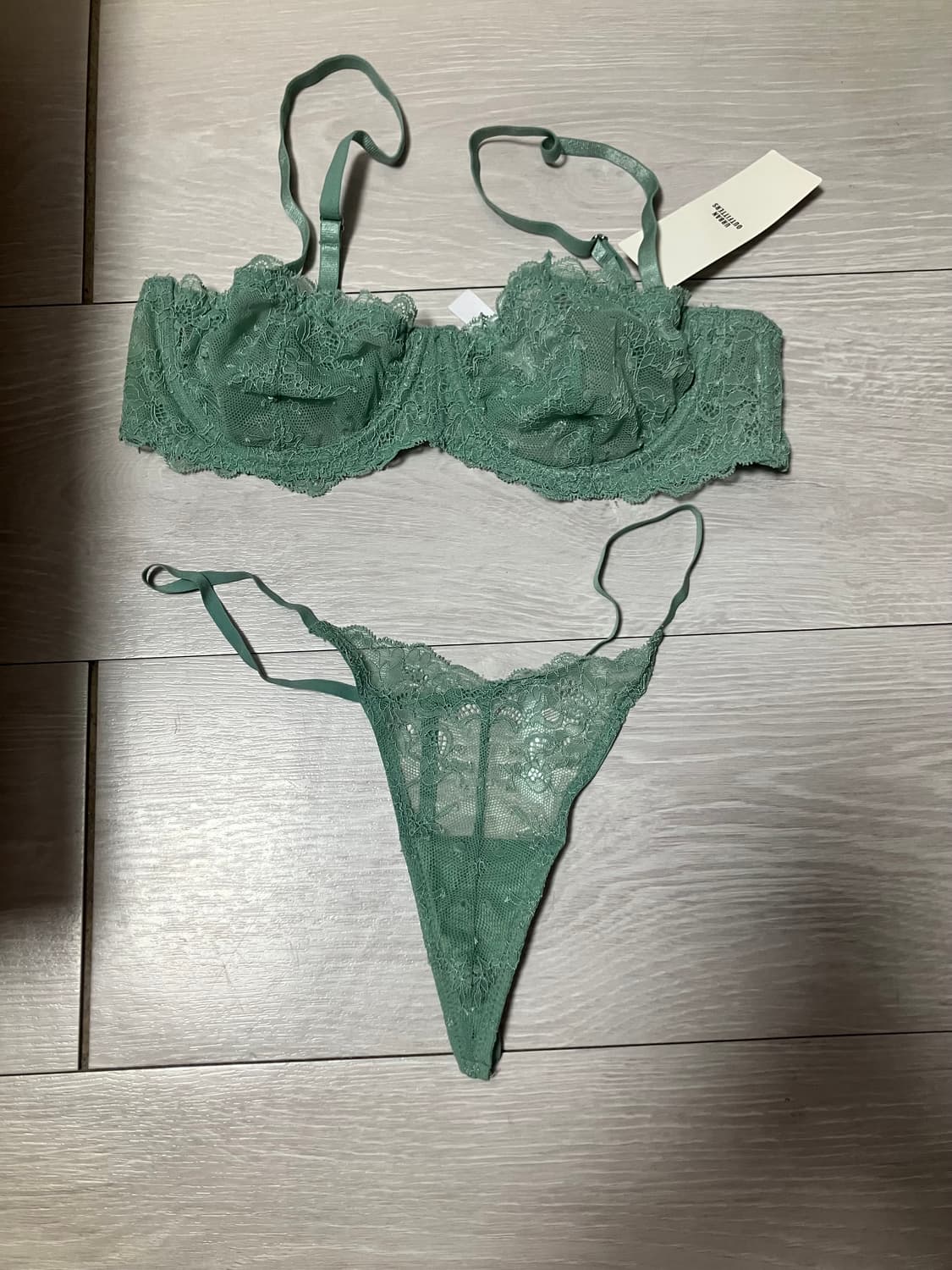 out from under 수입 란제리 세트 티팬티 브라렛 레이스 브라  상품이미지2