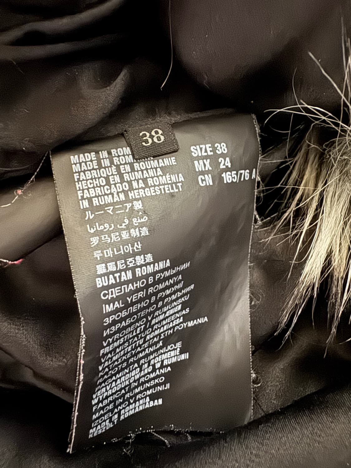 38 프라다 인조 모피 코트 상품이미지6